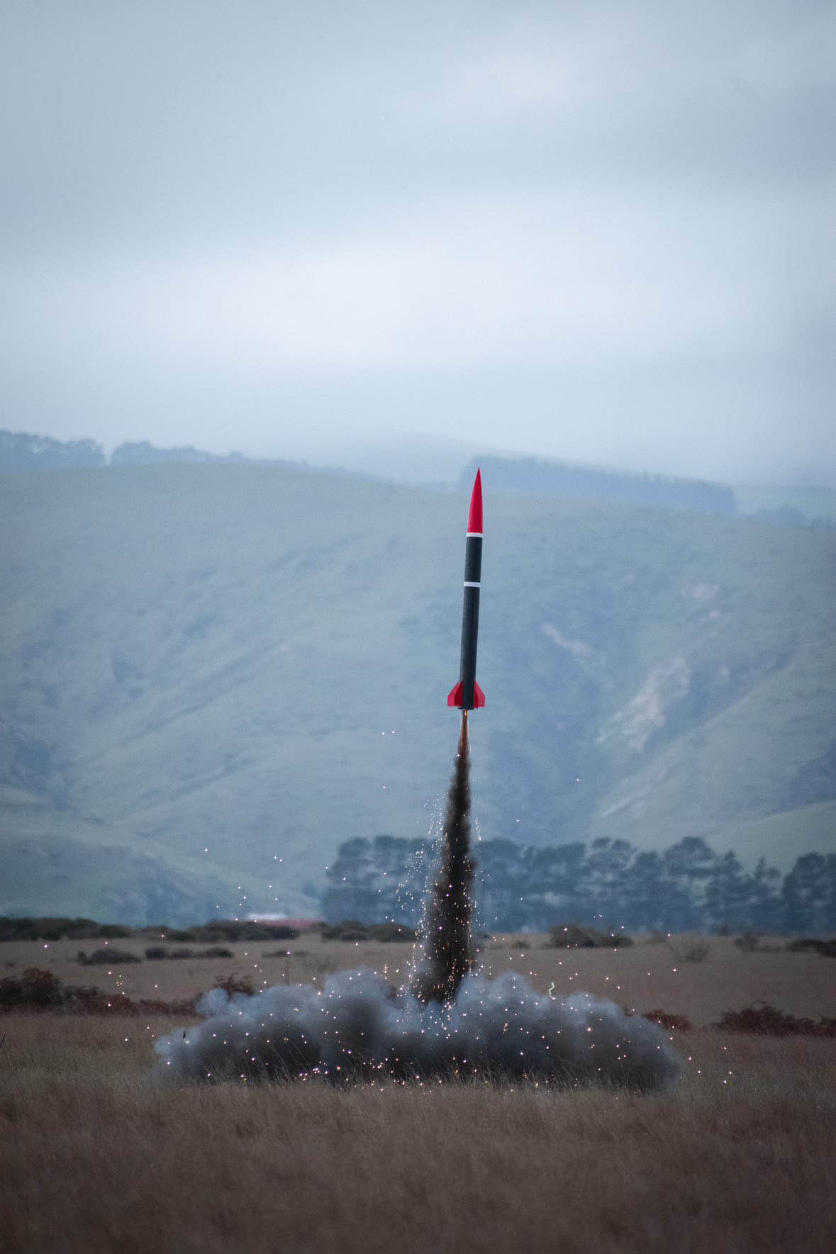 Flight computer and rocket